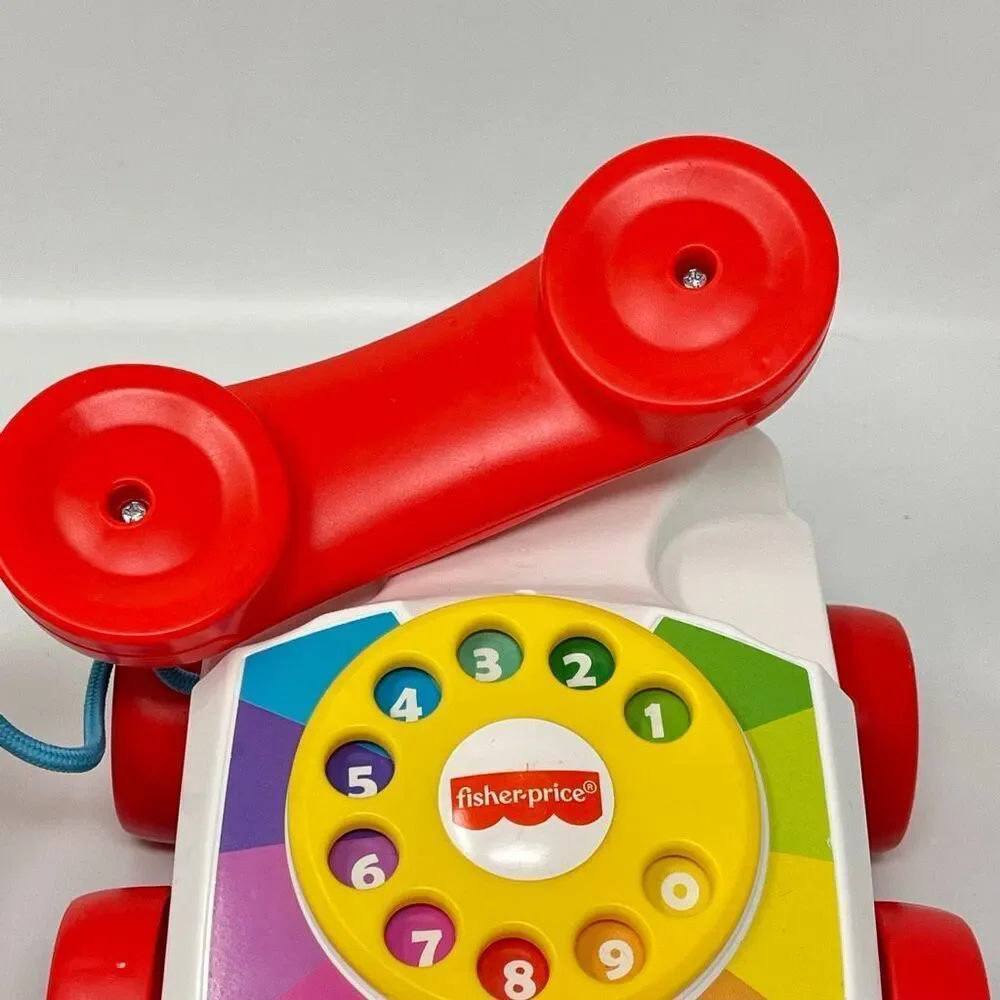 Fisher-Price Pull Along Chatter Telephone Classic Toddler Development Toy 2015